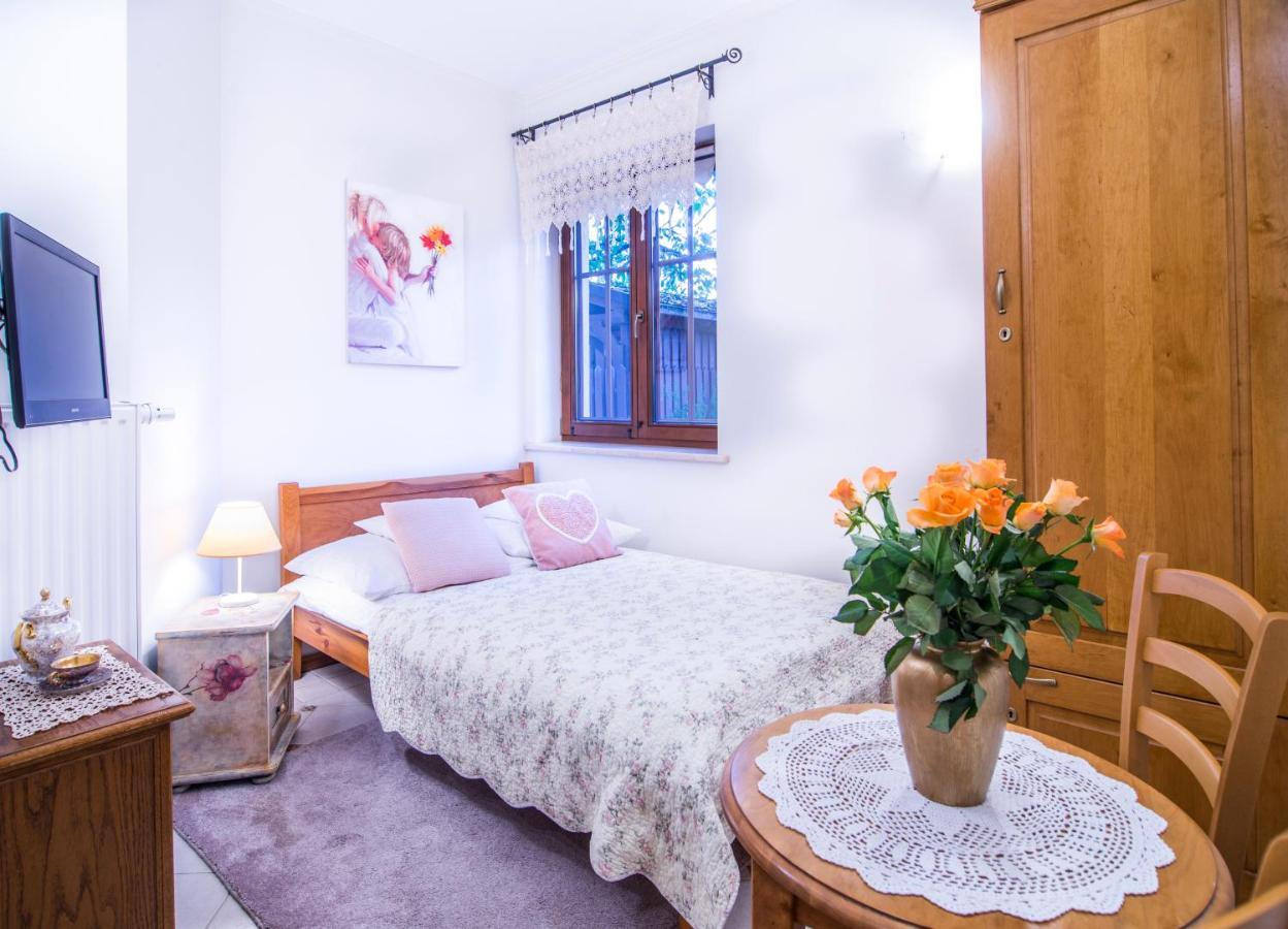 Hotel Dwa Ksiezyce Kazimierz Dolny Luaran gambar