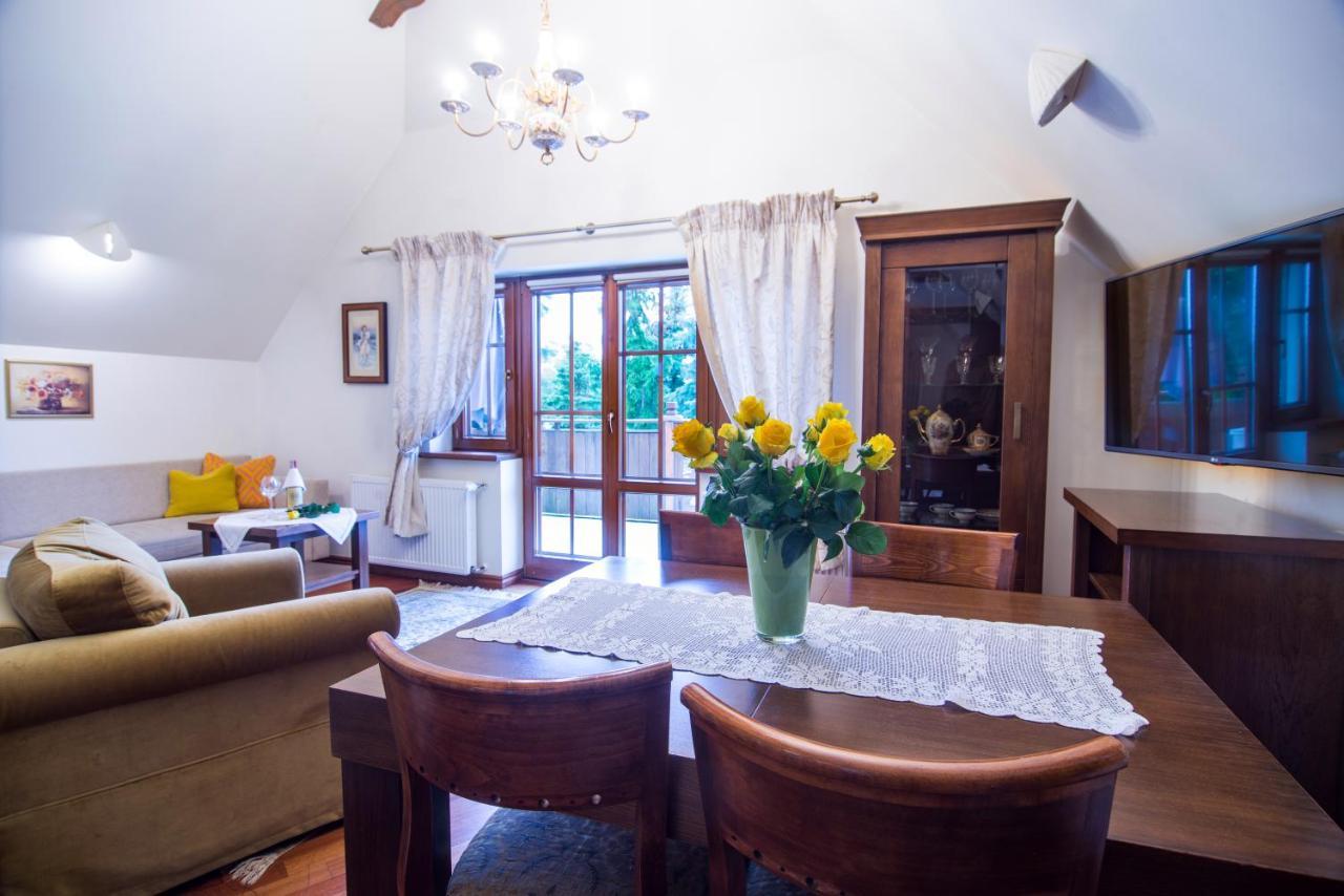 Hotel Dwa Ksiezyce Kazimierz Dolny Luaran gambar