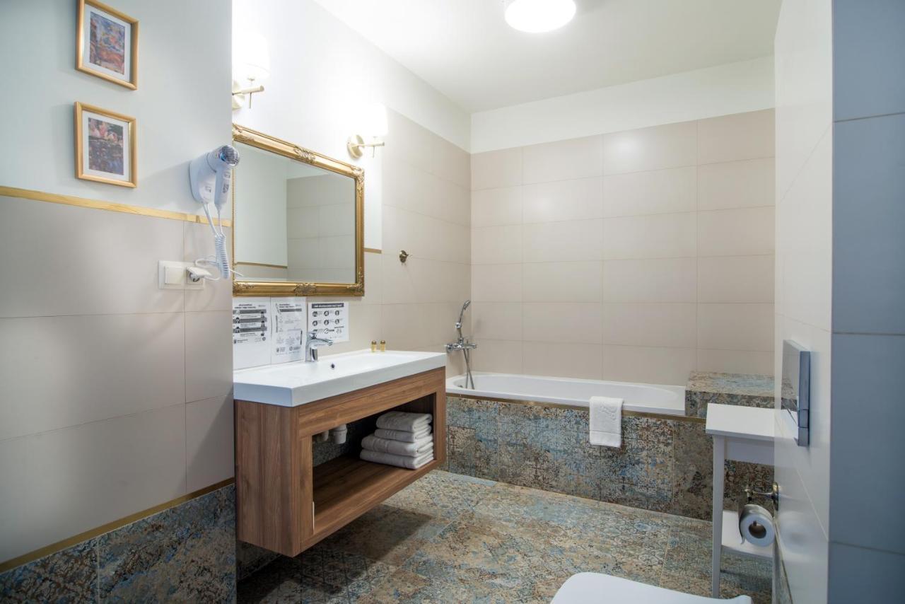 Hotel Dwa Ksiezyce Kazimierz Dolny Luaran gambar