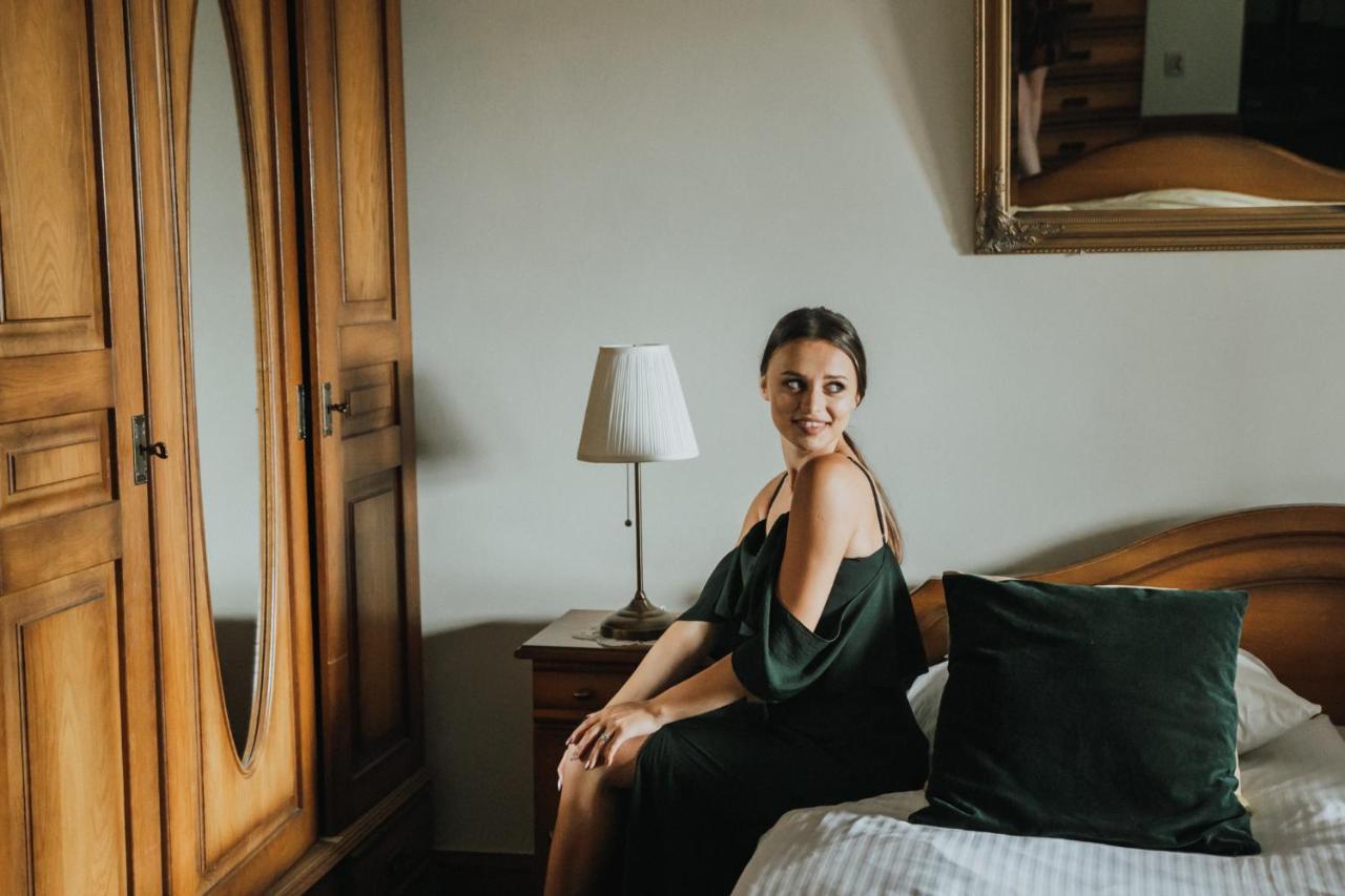 Hotel Dwa Ksiezyce Kazimierz Dolny Luaran gambar