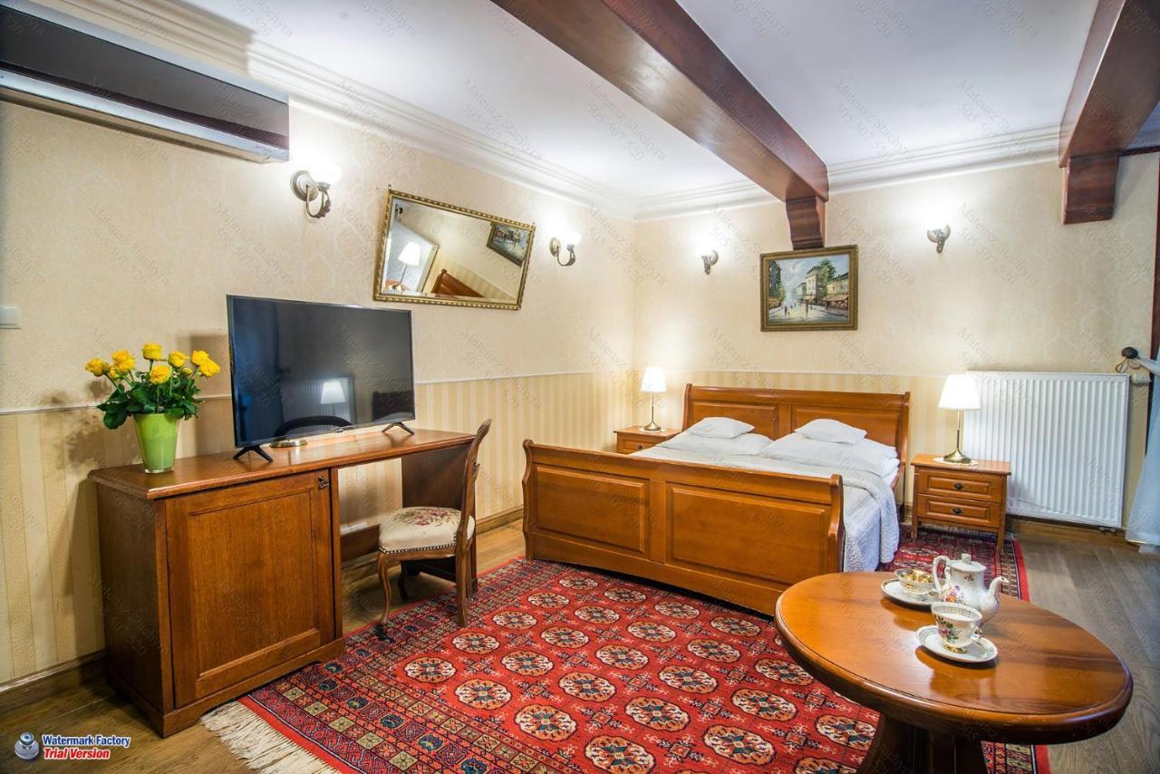 Hotel Dwa Ksiezyce Kazimierz Dolny Luaran gambar