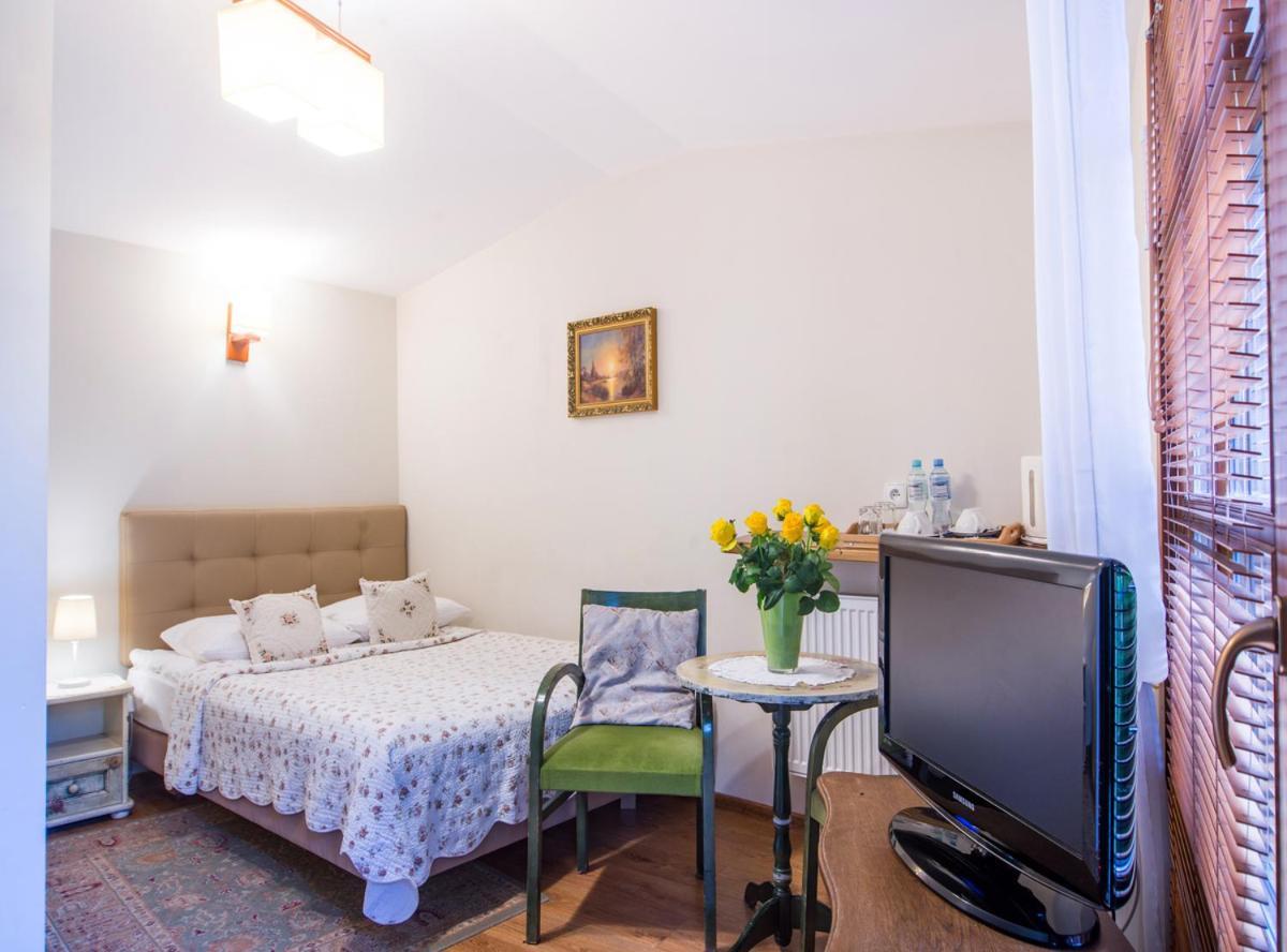 Hotel Dwa Ksiezyce Kazimierz Dolny Luaran gambar