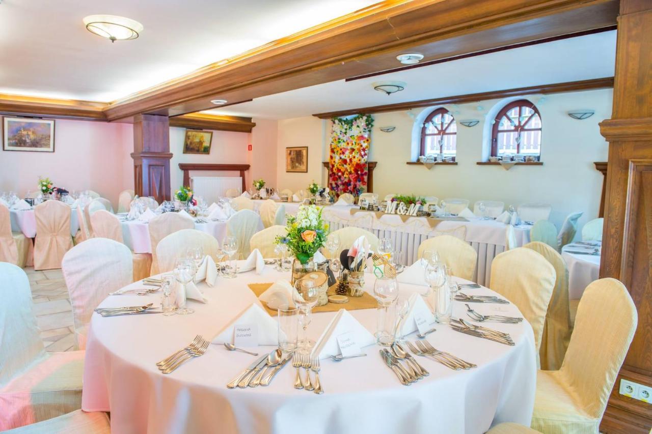 Hotel Dwa Ksiezyce Kazimierz Dolny Luaran gambar